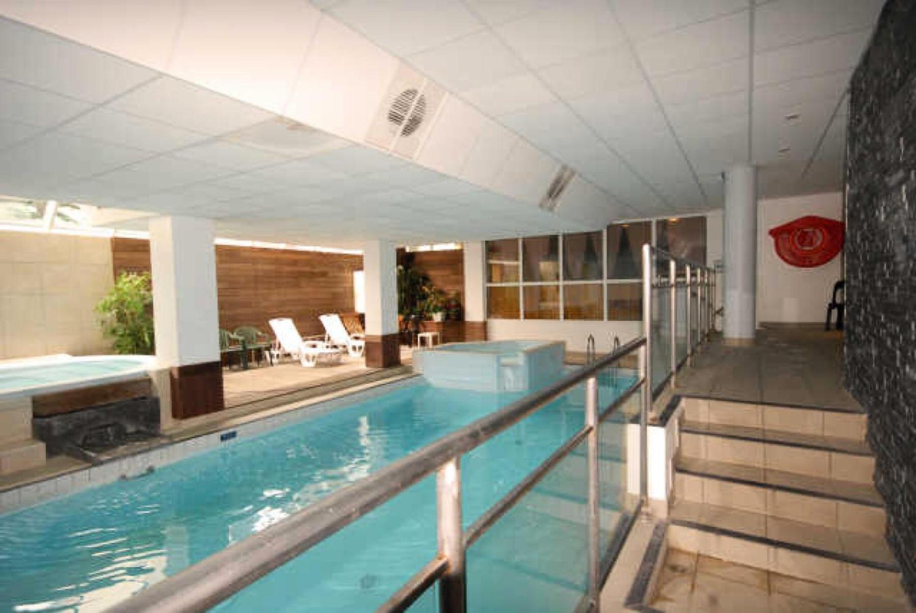 Le Chalet - Piscine 21 - Studio Pour 7 Personnes Mae-8774 Gourette Exteriör bild